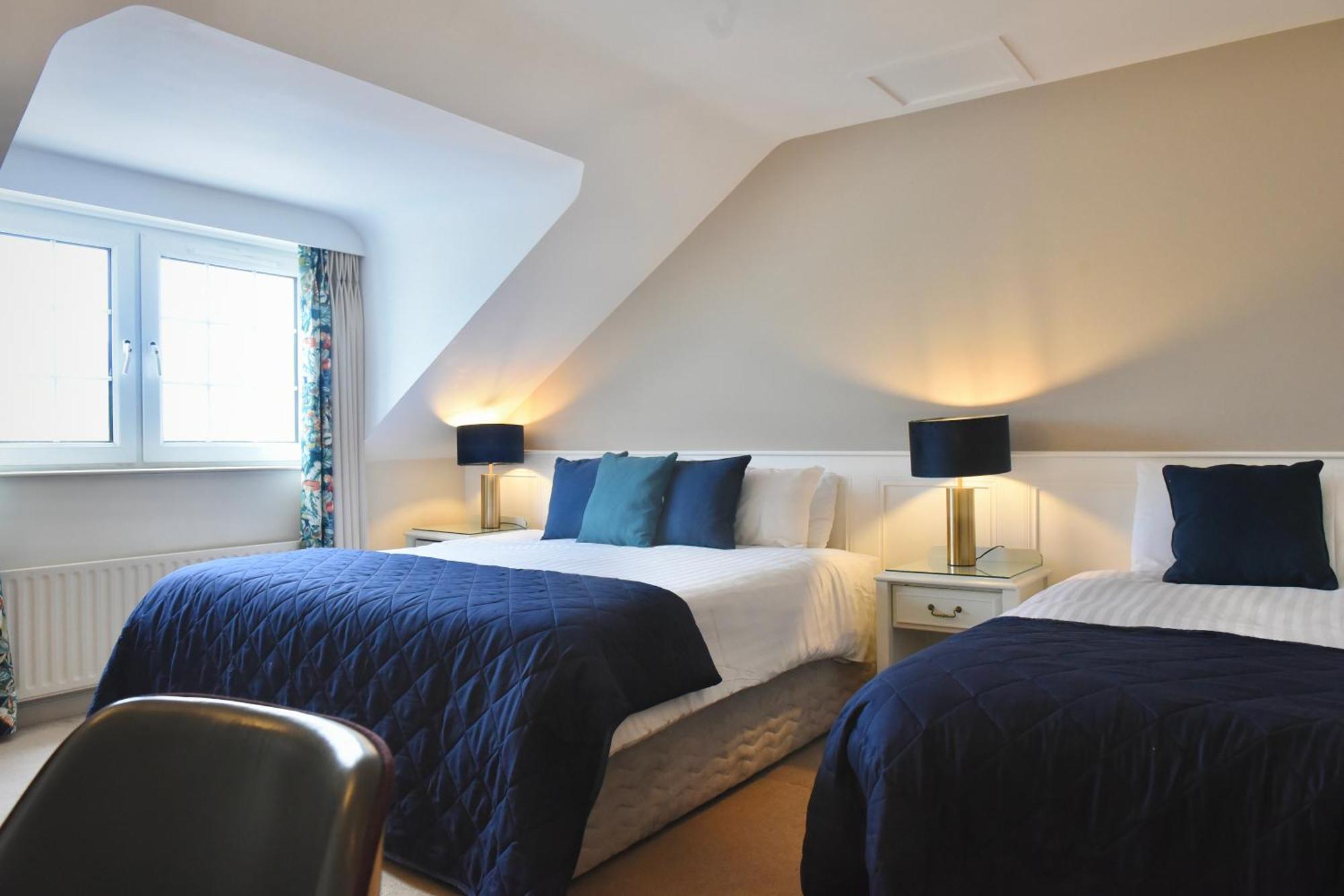 The Lough & Quay Accommodation Town Centre Warrenpoint Ngoại thất bức ảnh