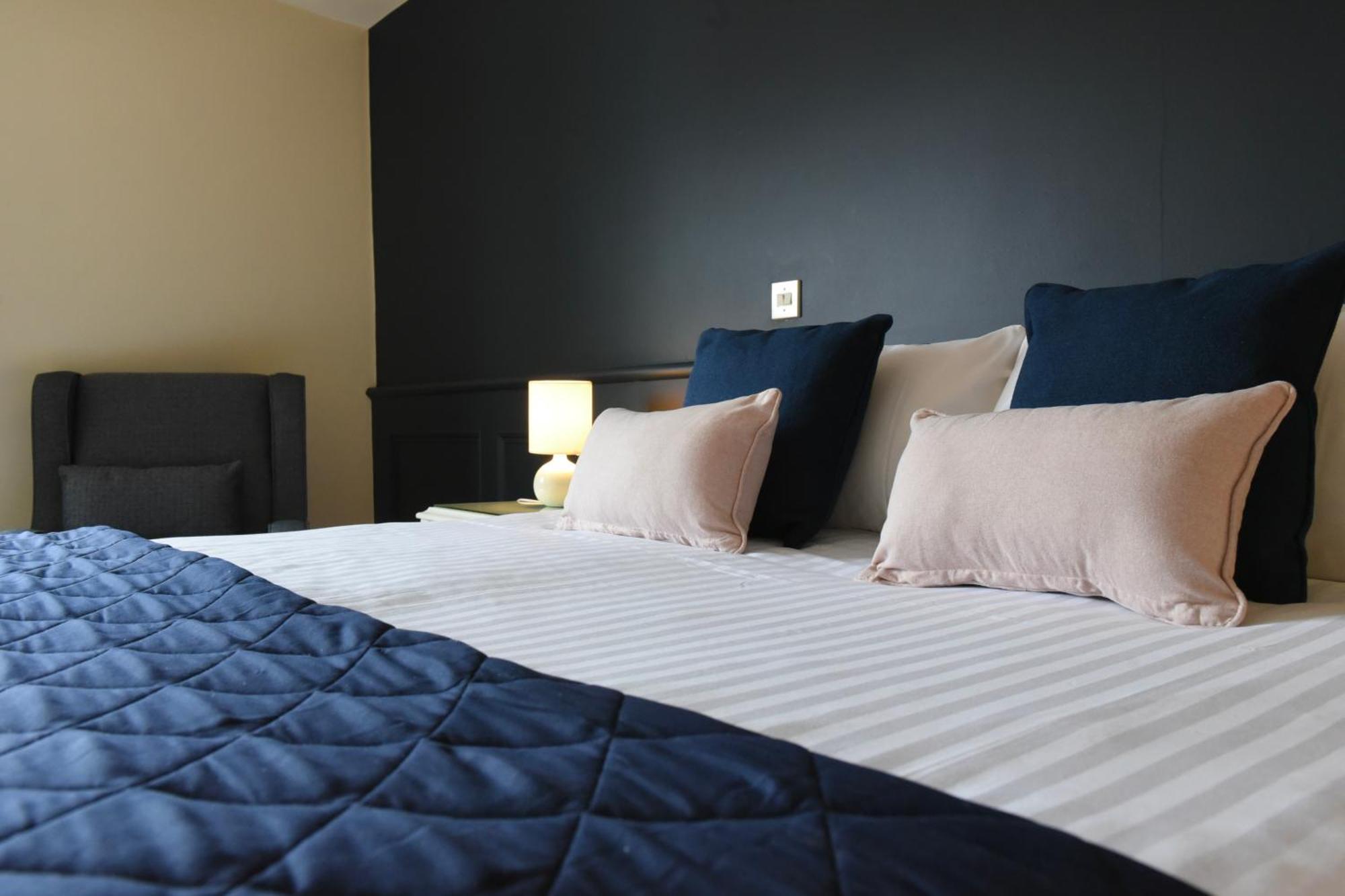 The Lough & Quay Accommodation Town Centre Warrenpoint Ngoại thất bức ảnh