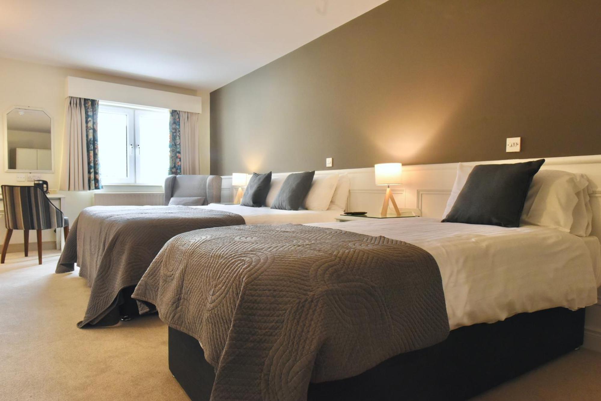 The Lough & Quay Accommodation Town Centre Warrenpoint Ngoại thất bức ảnh