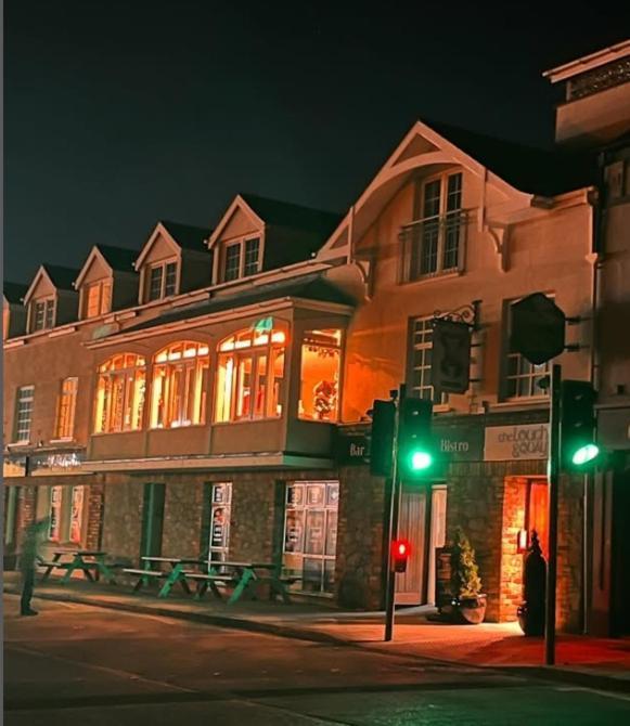 The Lough & Quay Accommodation Town Centre Warrenpoint Ngoại thất bức ảnh